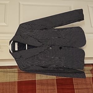 Tahari Navy Blue and white stripe blazer size 6